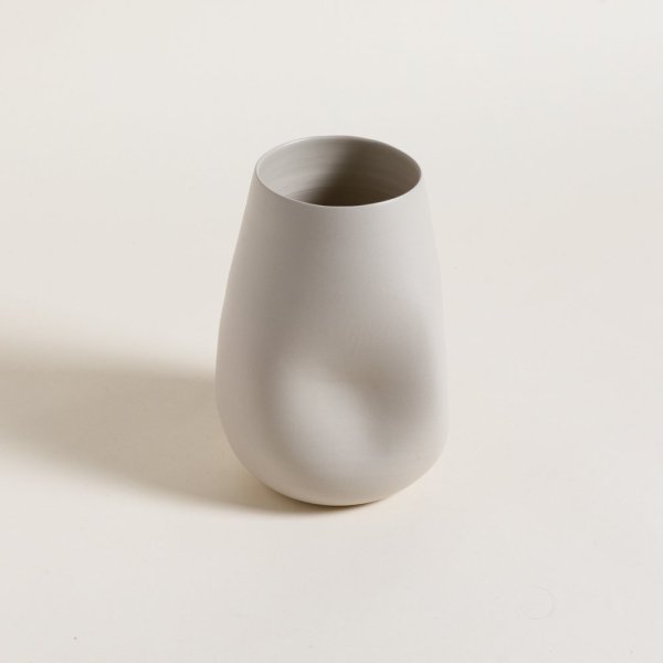Vasija Dented Cream 18x18x24cm