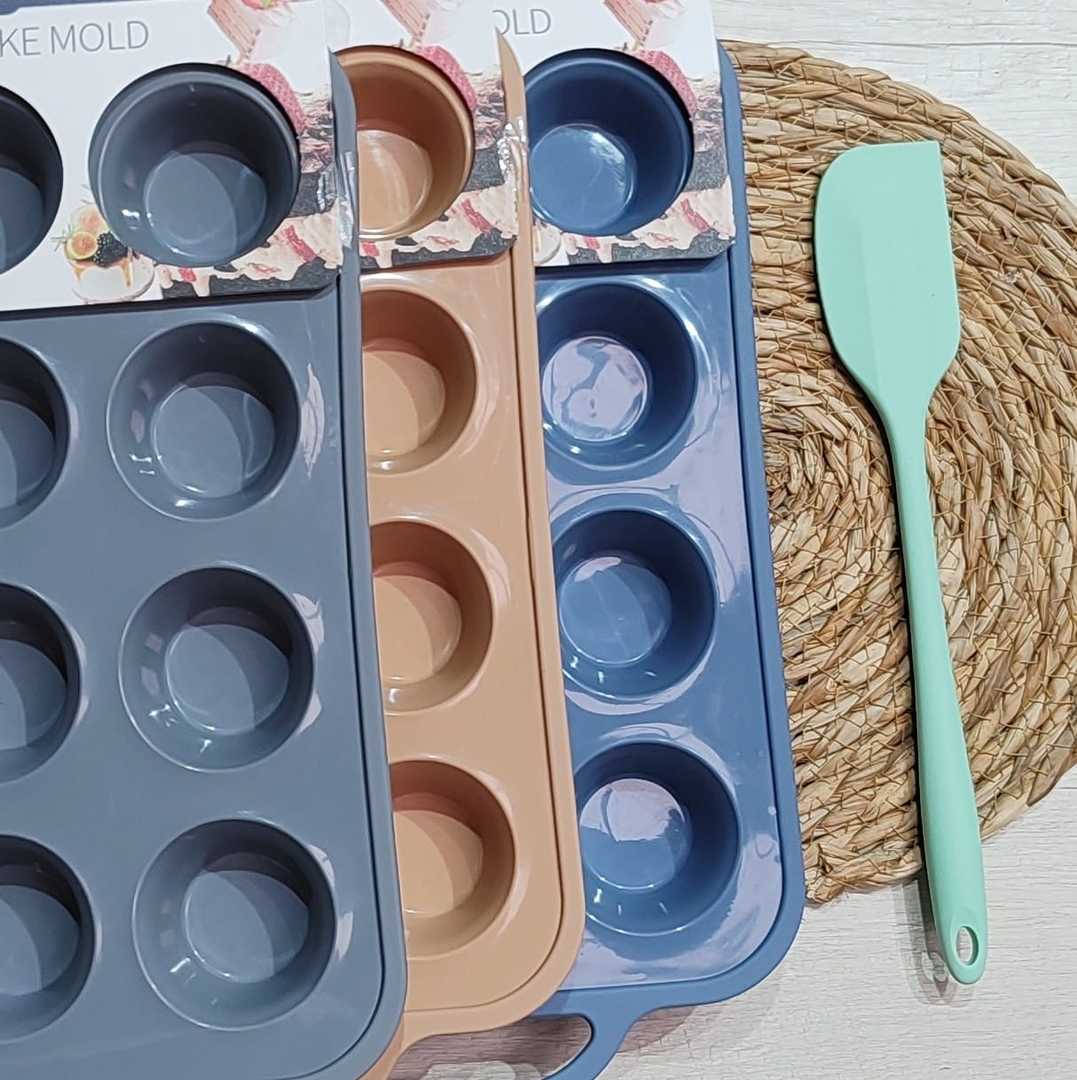 Molde De Silicona Para Cup Cake X12 Con Asas 