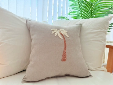 Almohadon De Pana Rustico Bordado 45x45cm