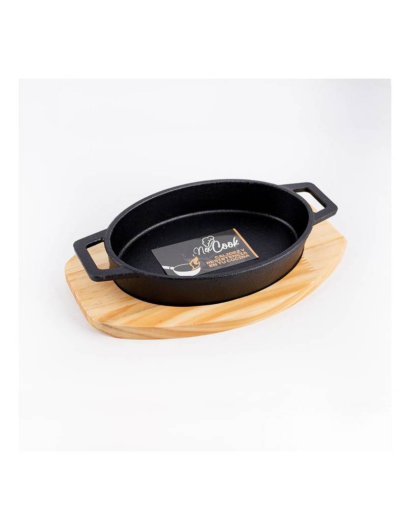 Plancha Oval De Hierro Con Asas Y Base  21,5x14cm