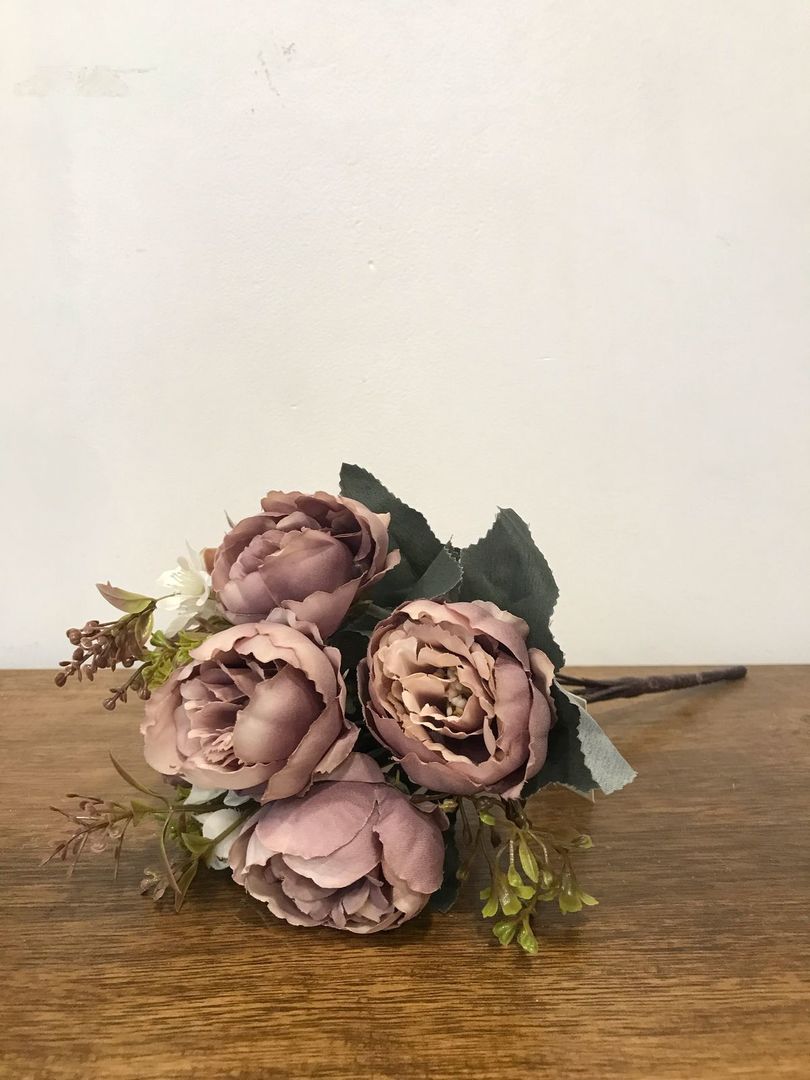 Ramo De Flores Violetas 30cm